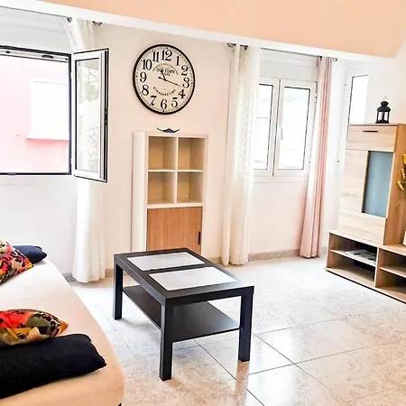 Daire Apartur - Centrico Apartamento Junto A La Playa *